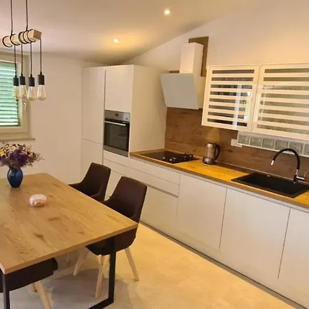 Apartment Mediterranea - *