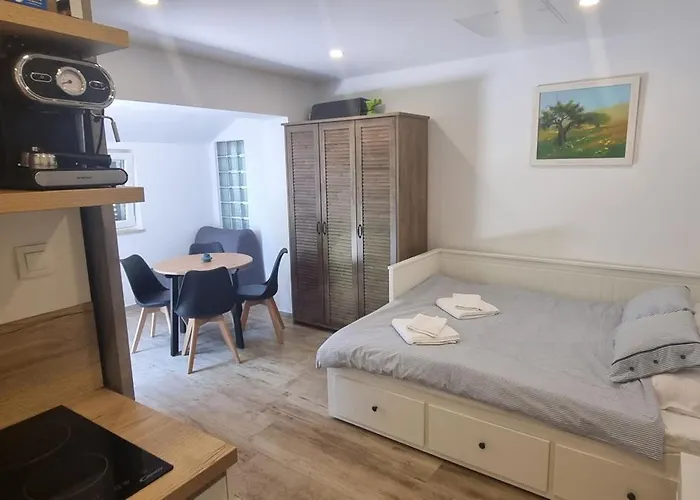 Mediterranea - * 메덜린