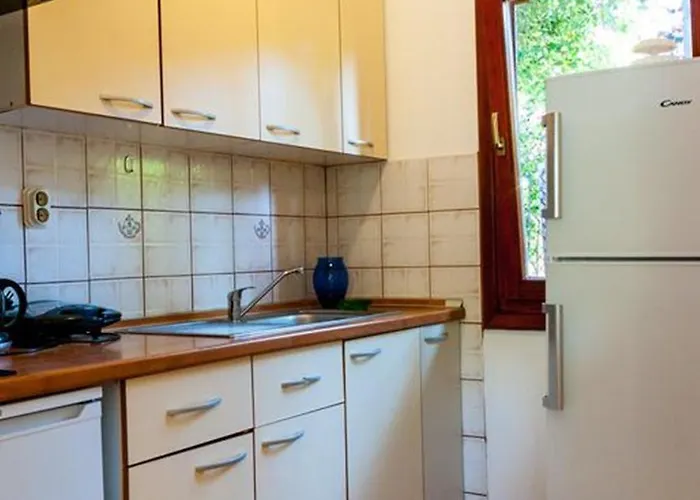 Apartman Mediterranea - *