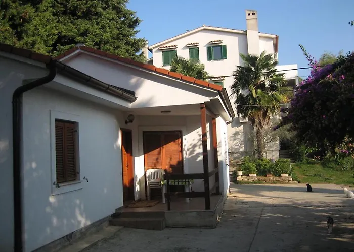 Apartman Mediterranea - *